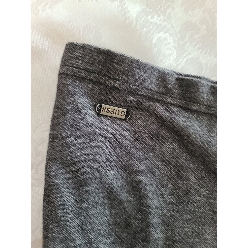 GUESS Charcoal Gray & Black V Neck T-Shirt ZIPPERED Front‎ Medium EXCELLENT - Picture 7 of 8